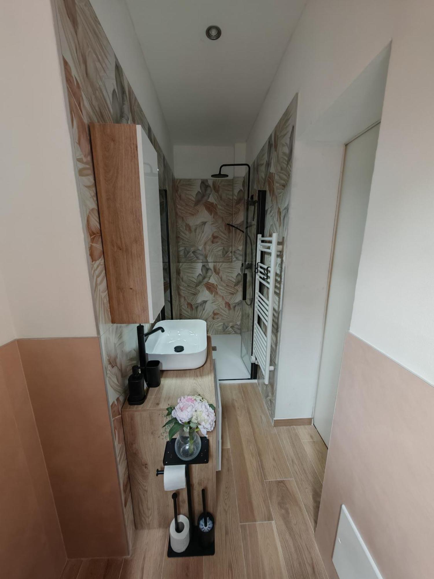La Sosta 2-Casa Accanto Alla Stazione Dei Treni 摩德纳 外观 照片